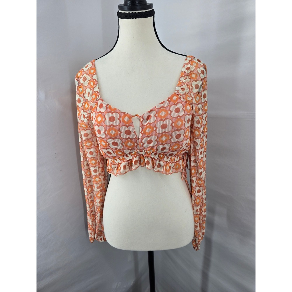 Madden NYC Womens Orange Retro Floral Plisse Long Sleeve Crop Top Small Boho
